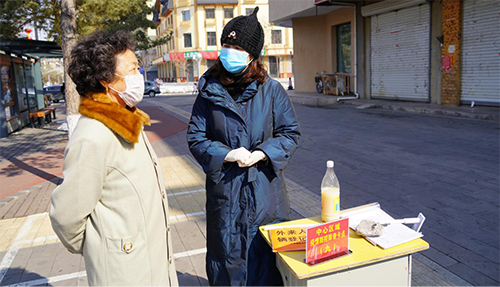 【最美逆行者】戰(zhàn)疫女神，節(jié)日快樂